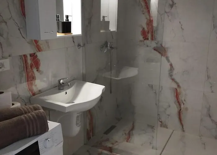 Apartamento U Laguny 612, Albánie *