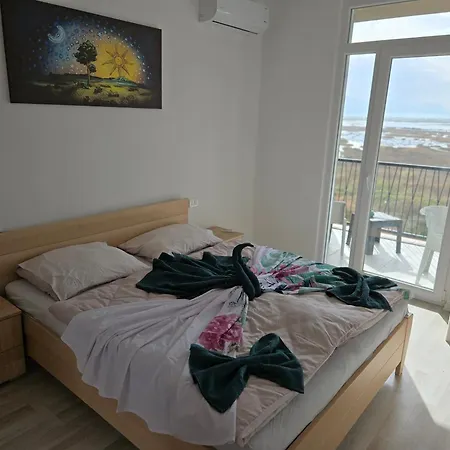 U Laguny 612, Albanie Apartment *