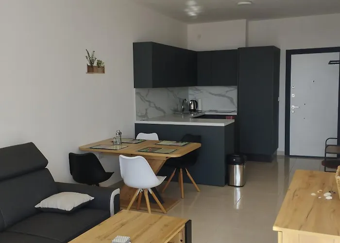 U Laguny 612, Albanie Apartman *